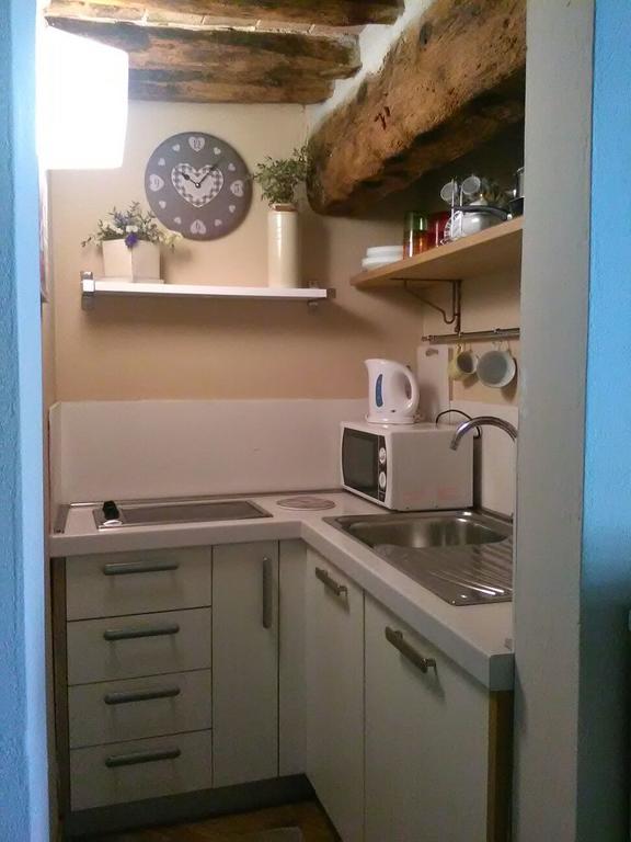 Suite Sofia Лука Екстериор снимка